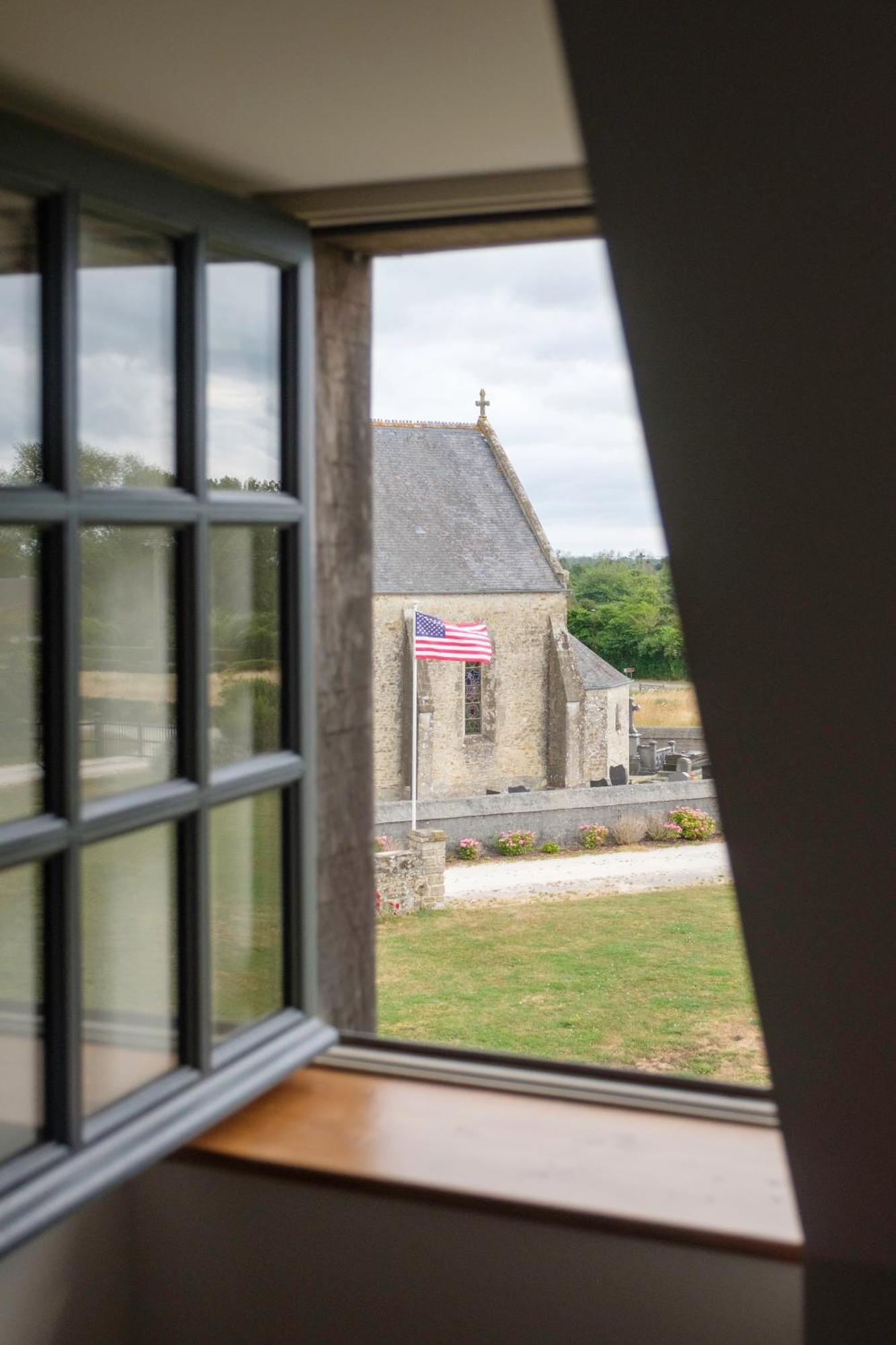 Le Domaine De Ravenoville - Pierres D'Histoire エクステリア 写真